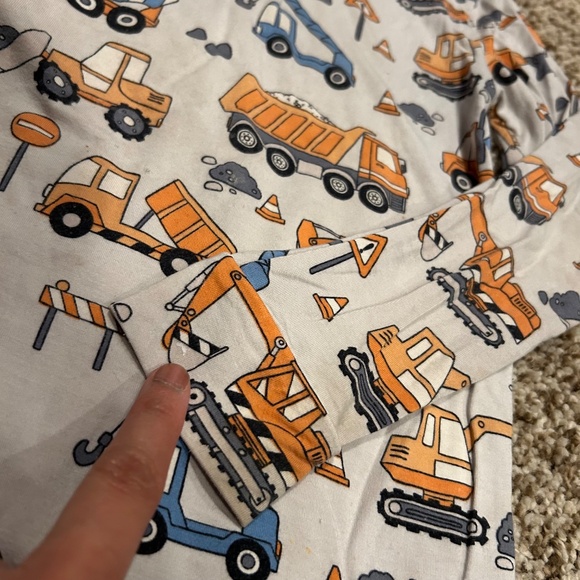 Sweet Bamboo Kids Long Sleeve Shirt Bundle Size 5 Garbage Truck & Construction - Picture 8 of 10